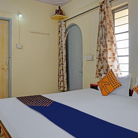 Spot On Hotel Prakash Residency, Near Hanuman Gym Ajmera Colony, Pimpri Eksteriør bilde