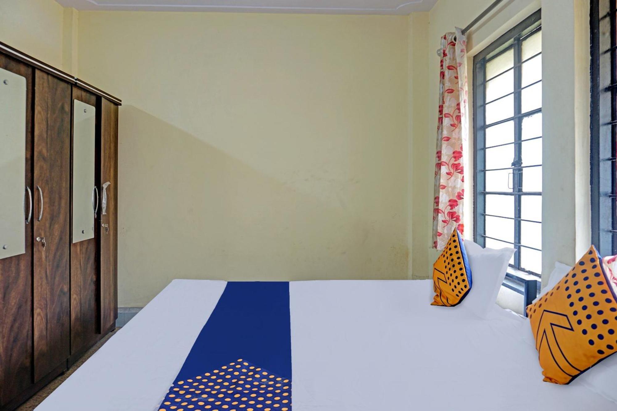 Spot On Hotel Prakash Residency, Near Hanuman Gym Ajmera Colony, Pimpri Eksteriør bilde