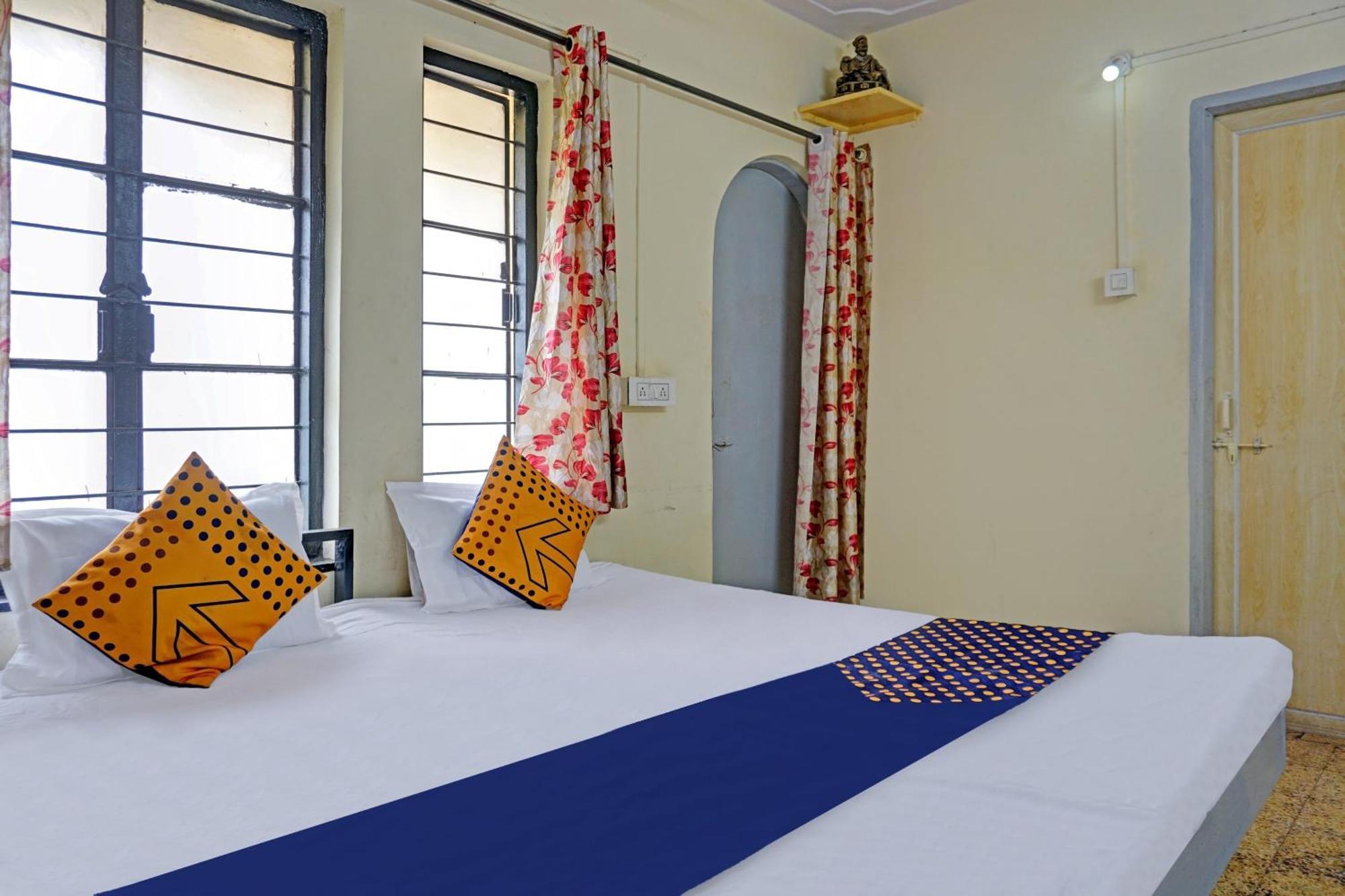 Spot On Hotel Prakash Residency, Near Hanuman Gym Ajmera Colony, Pimpri Eksteriør bilde
